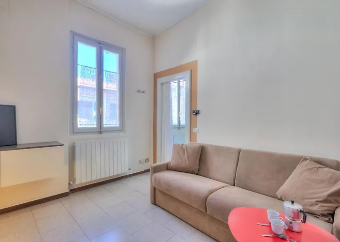 Gabriella - Happy 라베노-몸벨로