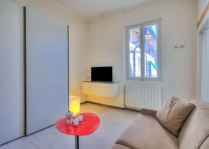 Gabriella - Happy * Laveno-Mombello