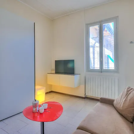 Gabriella - Happy Appartamento Laveno-Mombello